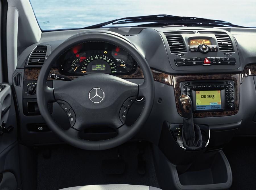  Mercedes-Benz Viano 2004 года  (фото 137 из 234)
